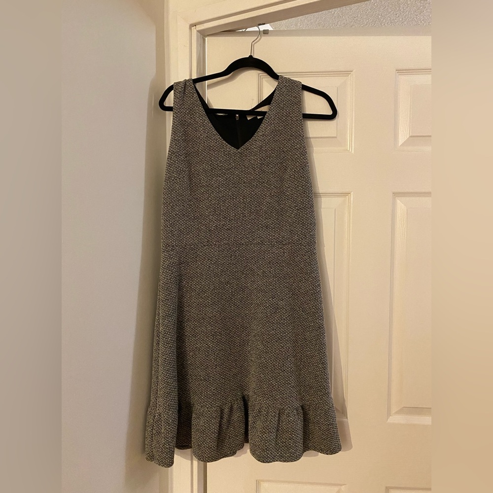 Beautiful dress from LOFT size 12 (with tag)